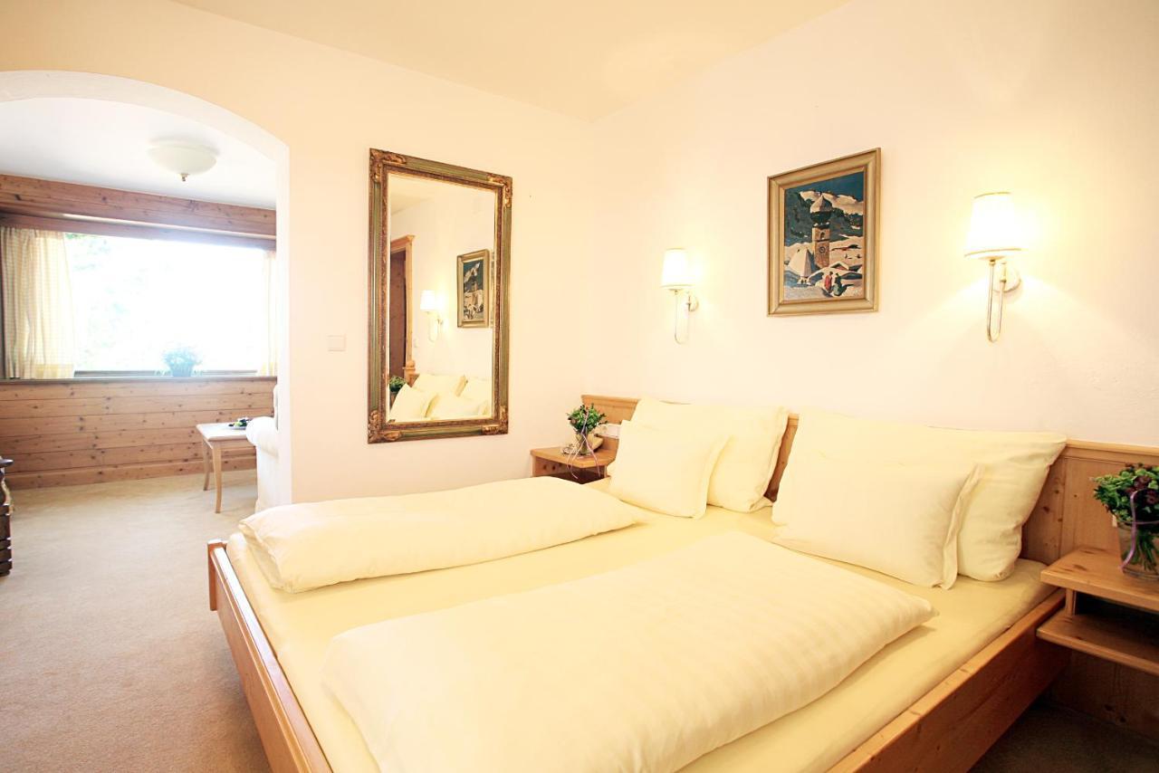Hotel Rosis Sonnbergstuben à Kitzbühel Extérieur photo