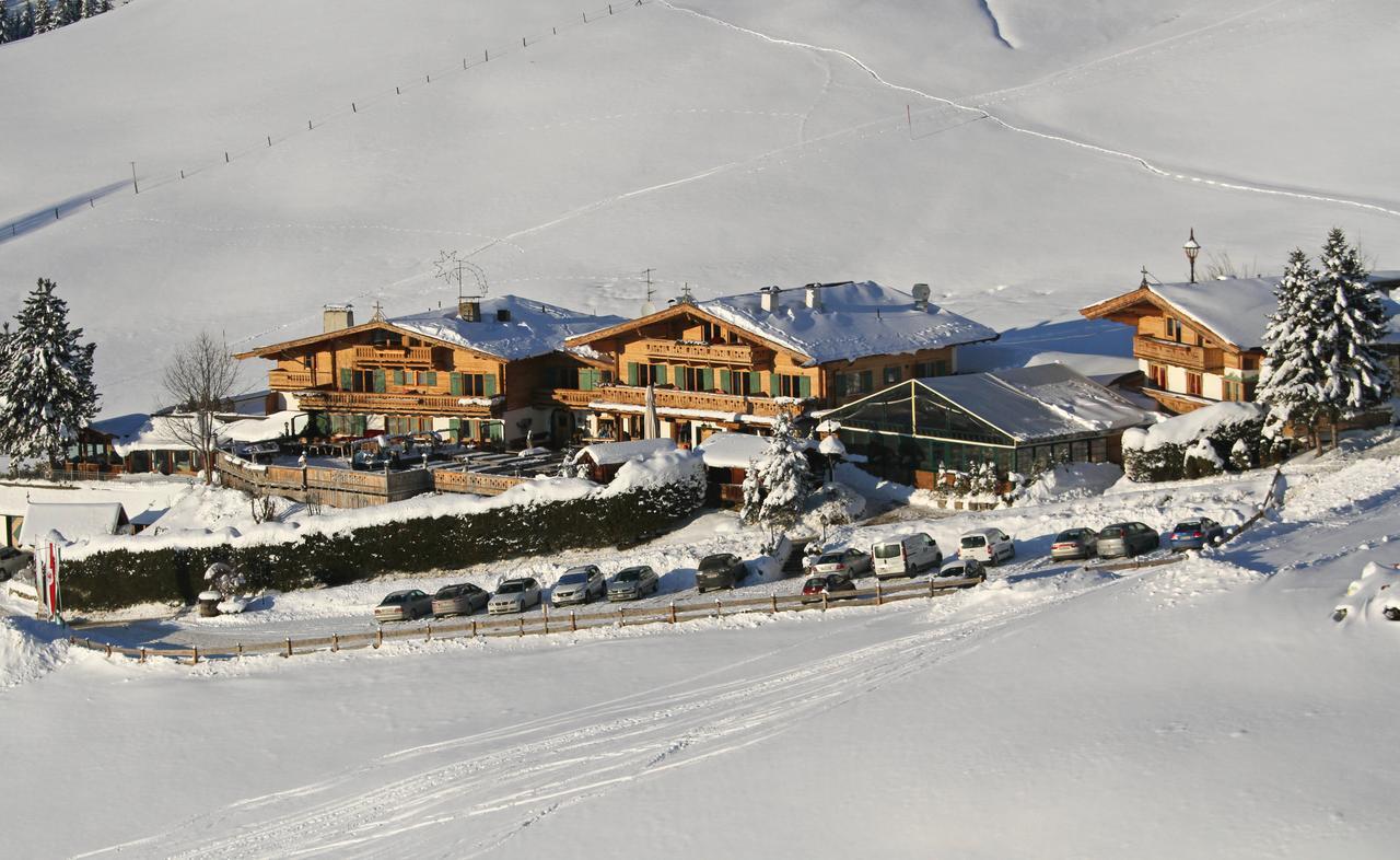 Hotel Rosis Sonnbergstuben à Kitzbühel Extérieur photo