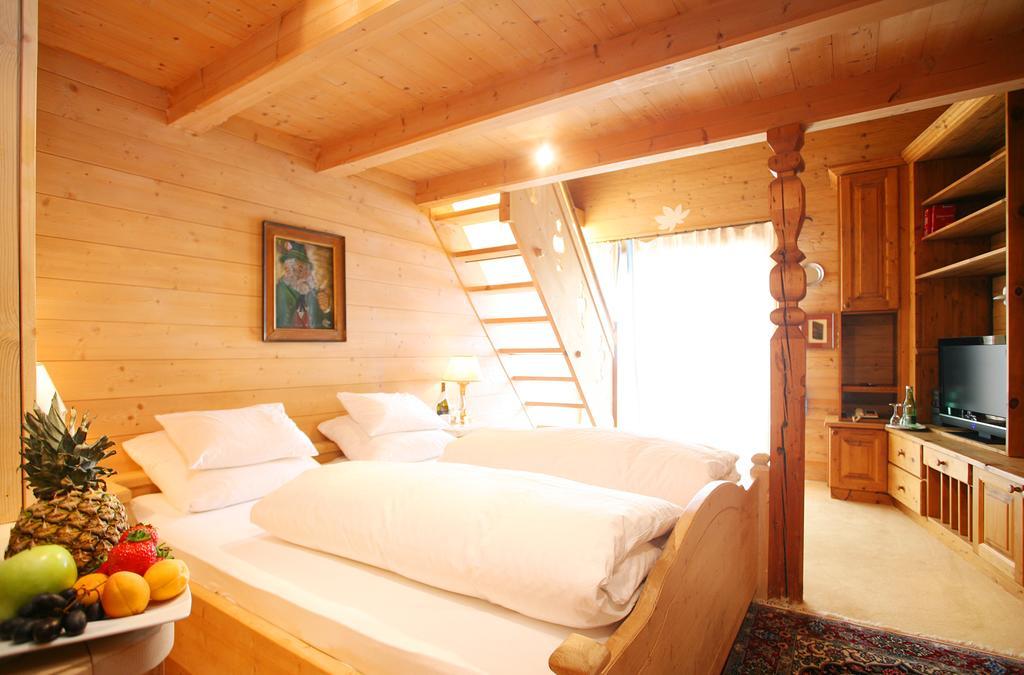 Hotel Rosis Sonnbergstuben à Kitzbühel Chambre photo